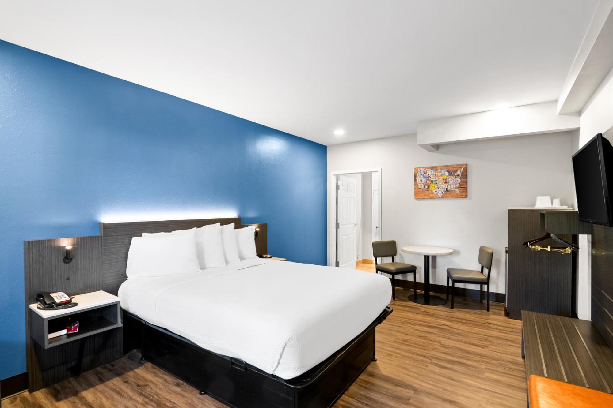 Econo Lodge Bethel - Danbury Екстер'єр фото